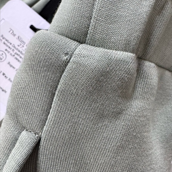 NWT Varley Slim Cuff Pant 27.5” Green Joggers - Size XS - Picture 4 of 7